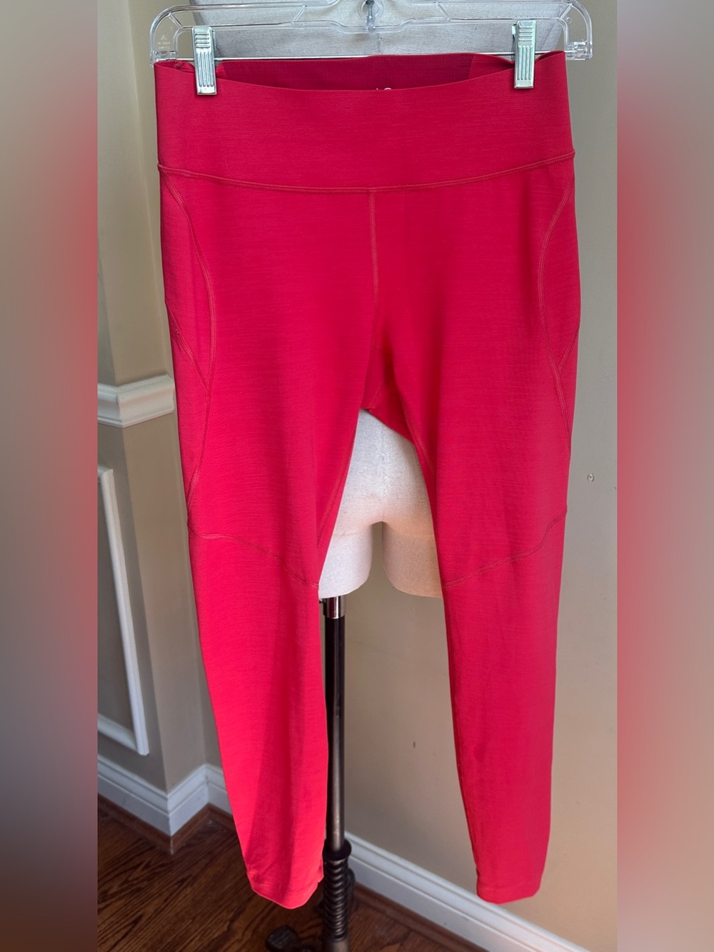 Outdoor Voices 7/8 Pink Leggings, Medium